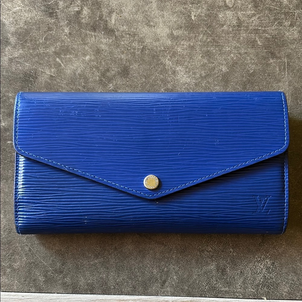Louis Vuitton wallet